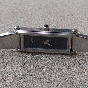 Gucci Silver & Black, Swiss Made, Quartz Ladies Watch